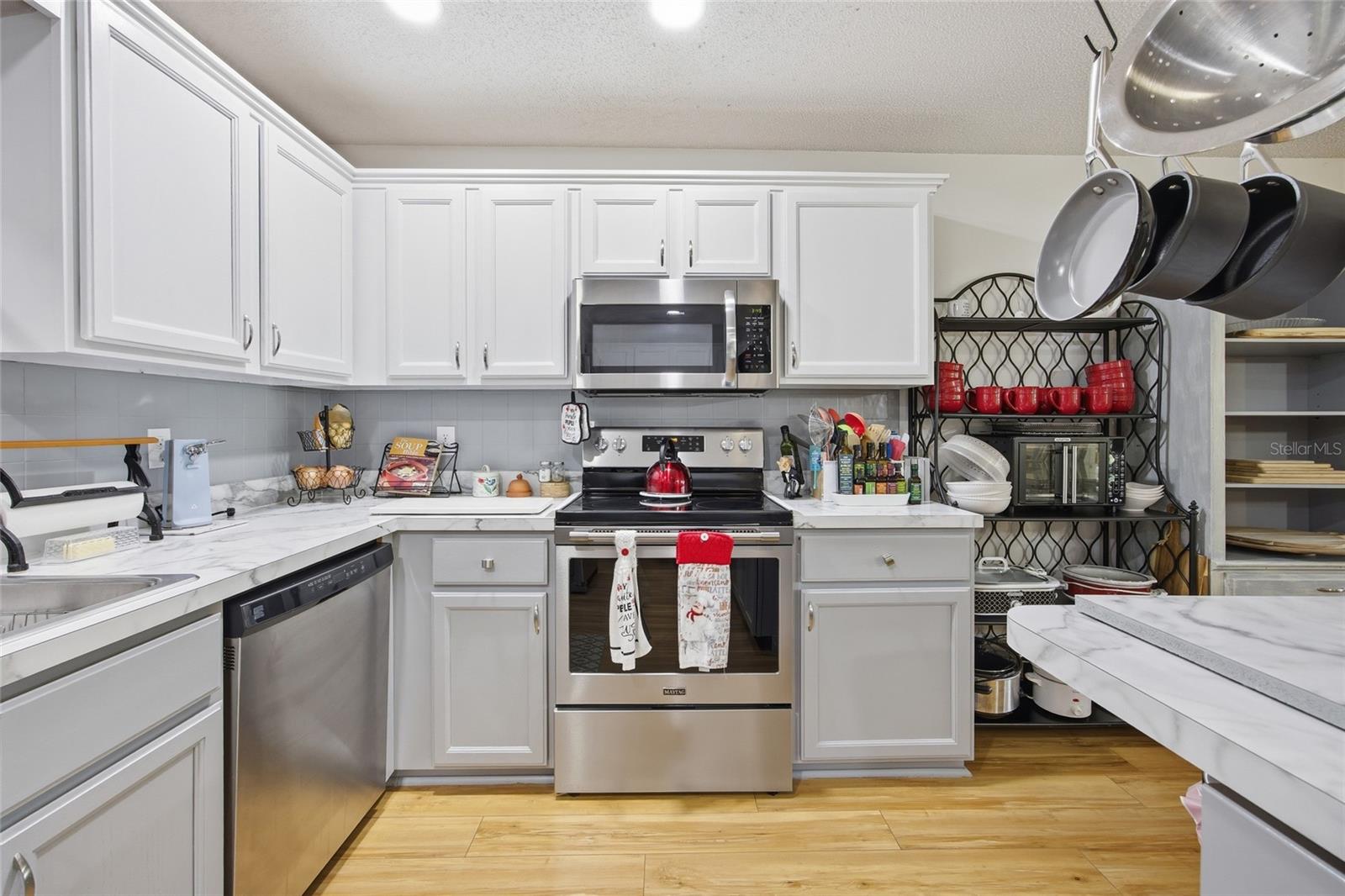 Image 10 of 42 For 9335 85th Terrace E