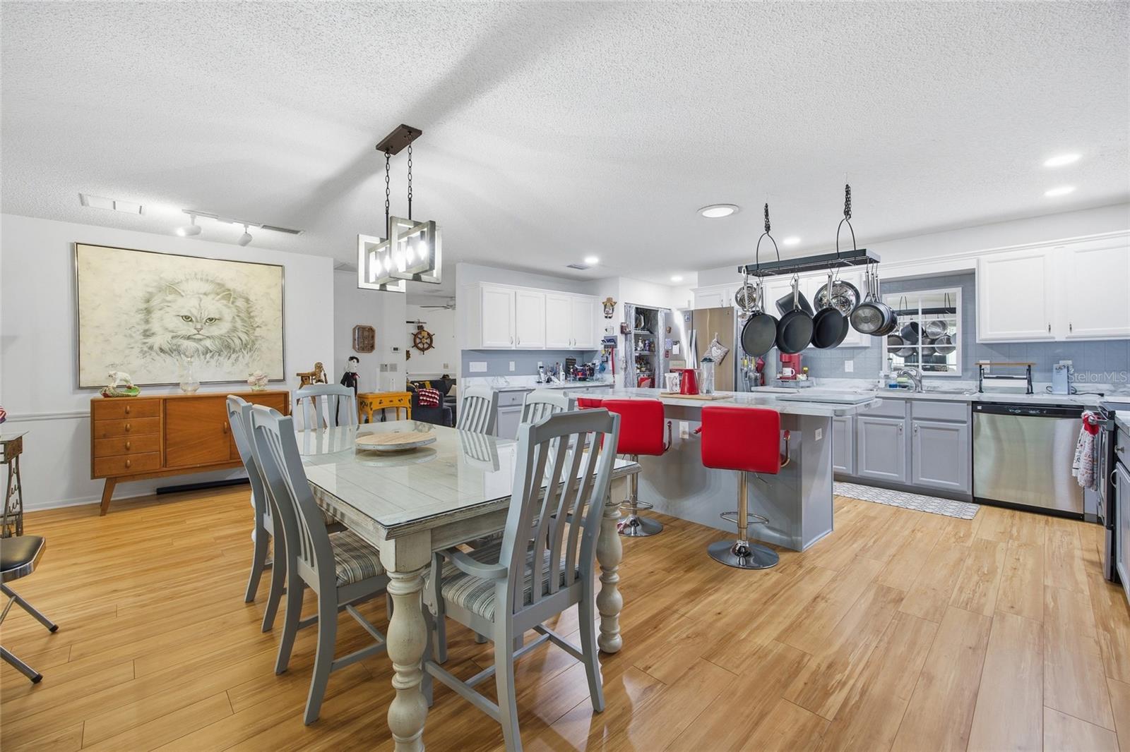 Image 12 of 42 For 9335 85th Terrace E