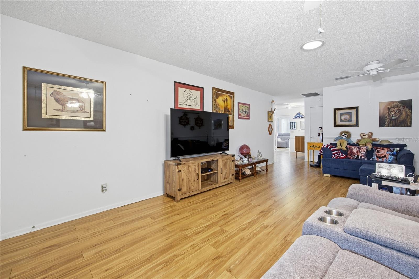 Image 30 of 42 For 9335 85th Terrace E