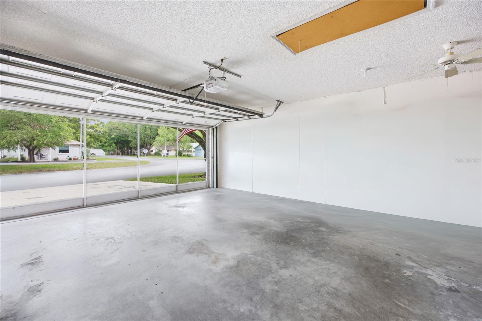 Image 36 of 42 For 9335 85th Terrace E