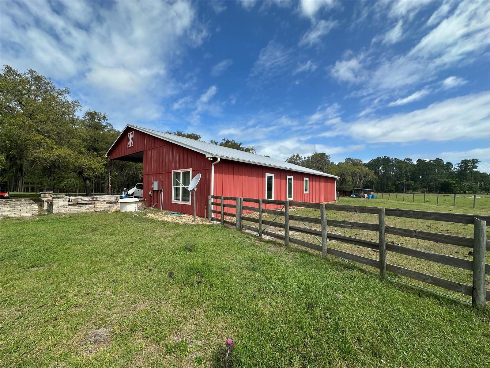 Details for 15120 85th Street, OCKLAWAHA, FL 32179