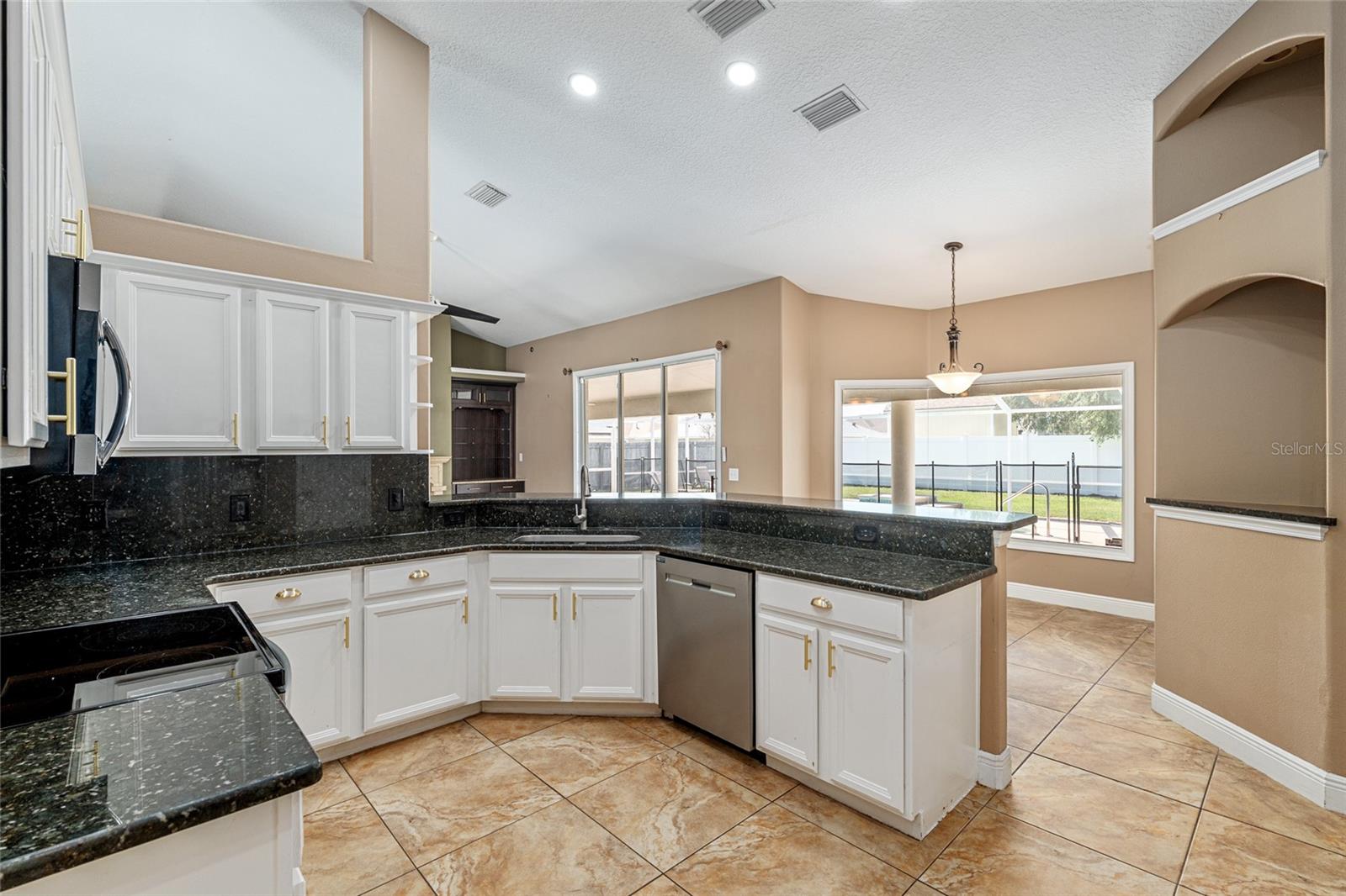 Image 27 of 90 For 5610 88th Place