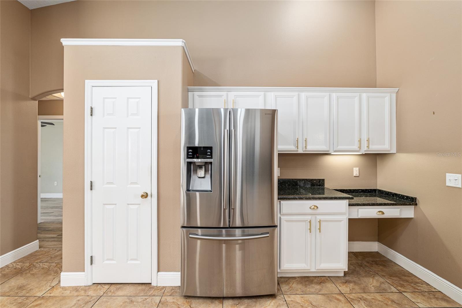 Image 32 of 90 For 5610 88th Place