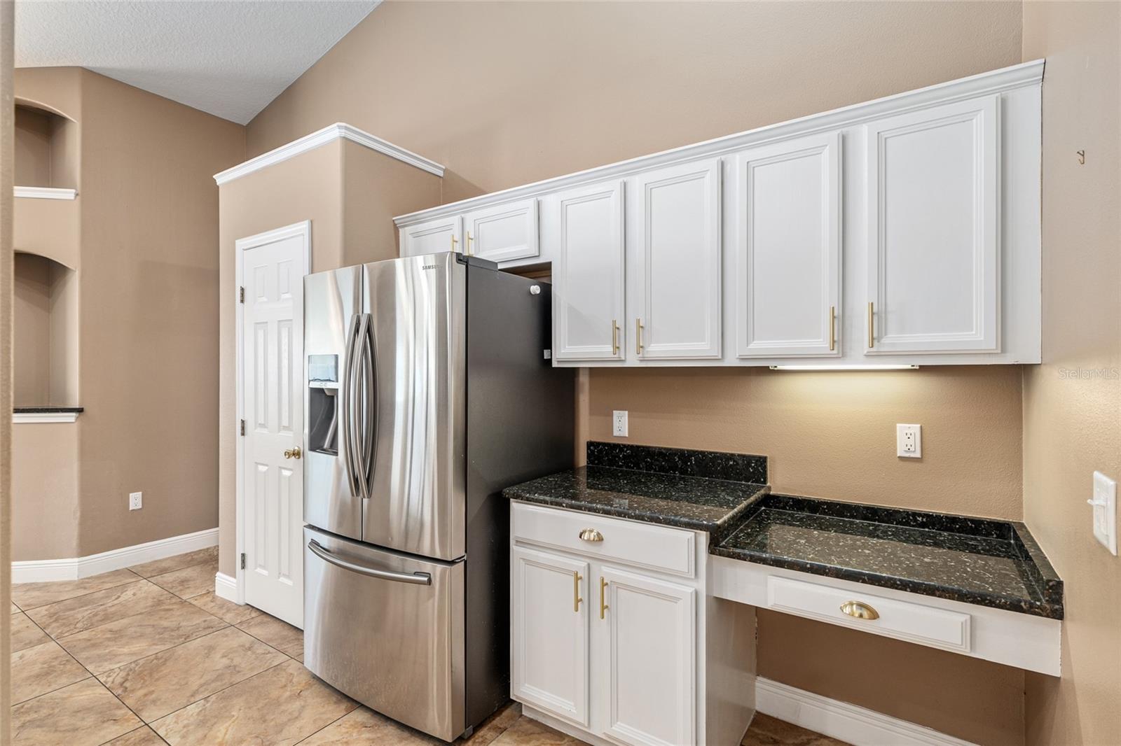 Image 33 of 90 For 5610 88th Place