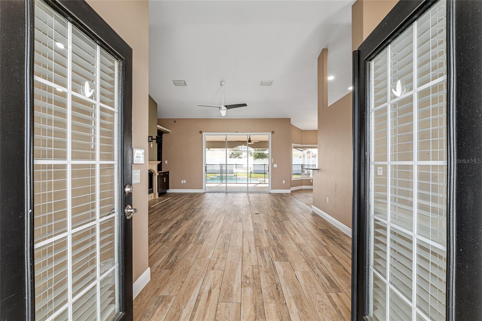 Image 9 of 90 For 5610 88th Place