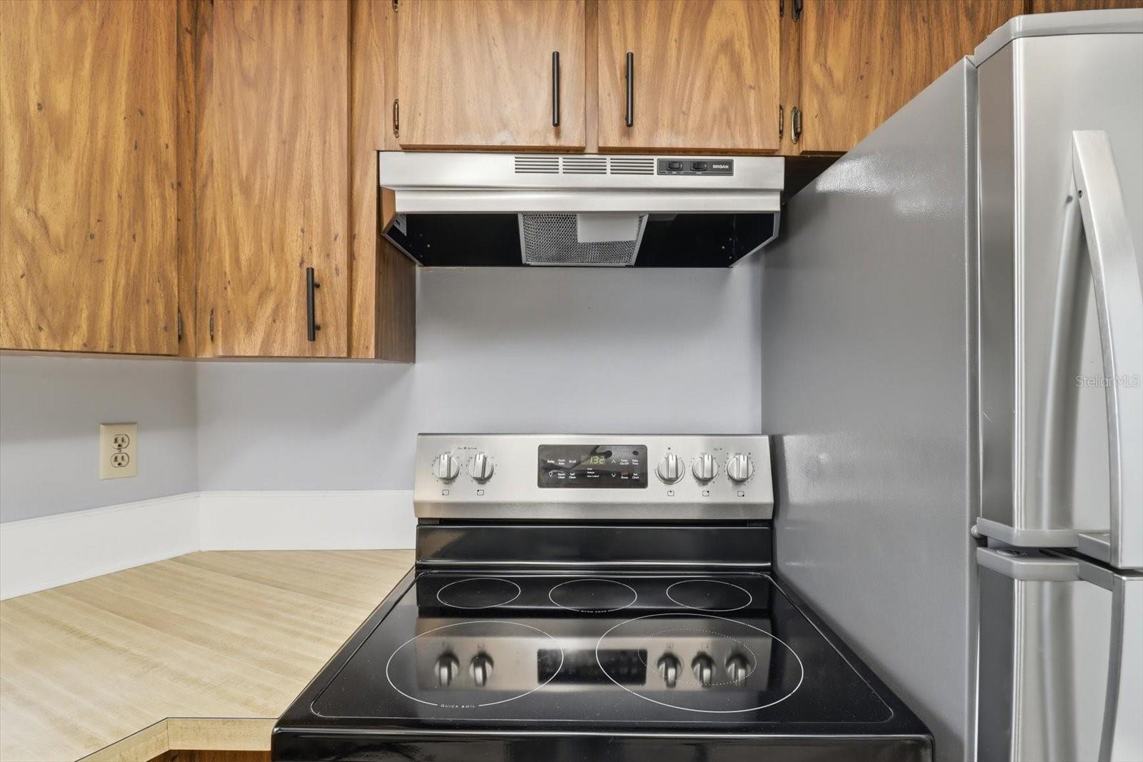 Image 14 of 44 For 54 Jamaica Street