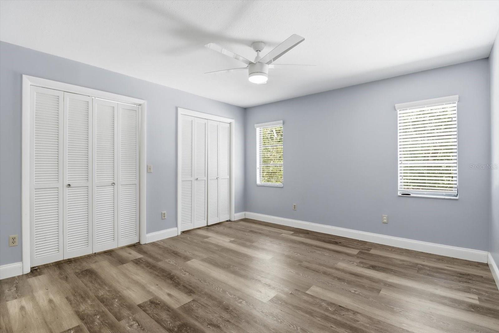 Image 16 of 44 For 54 Jamaica Street