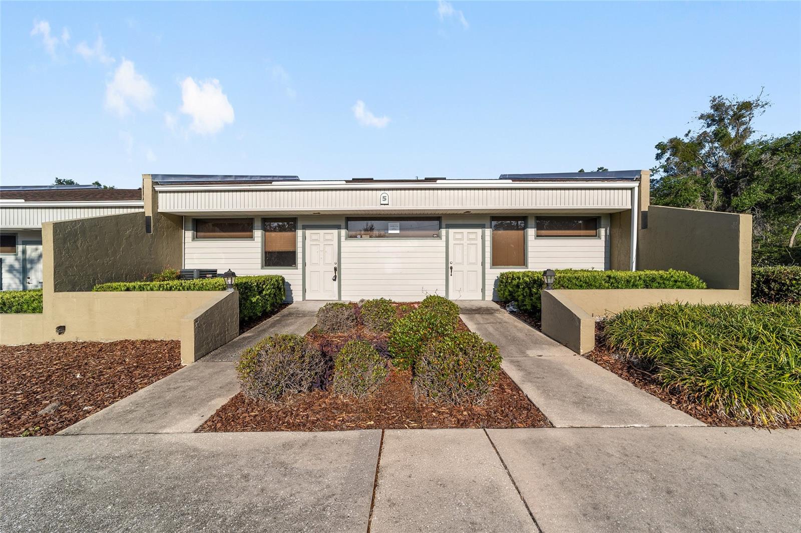 Image 2 of 6 For 2801 College Road 5