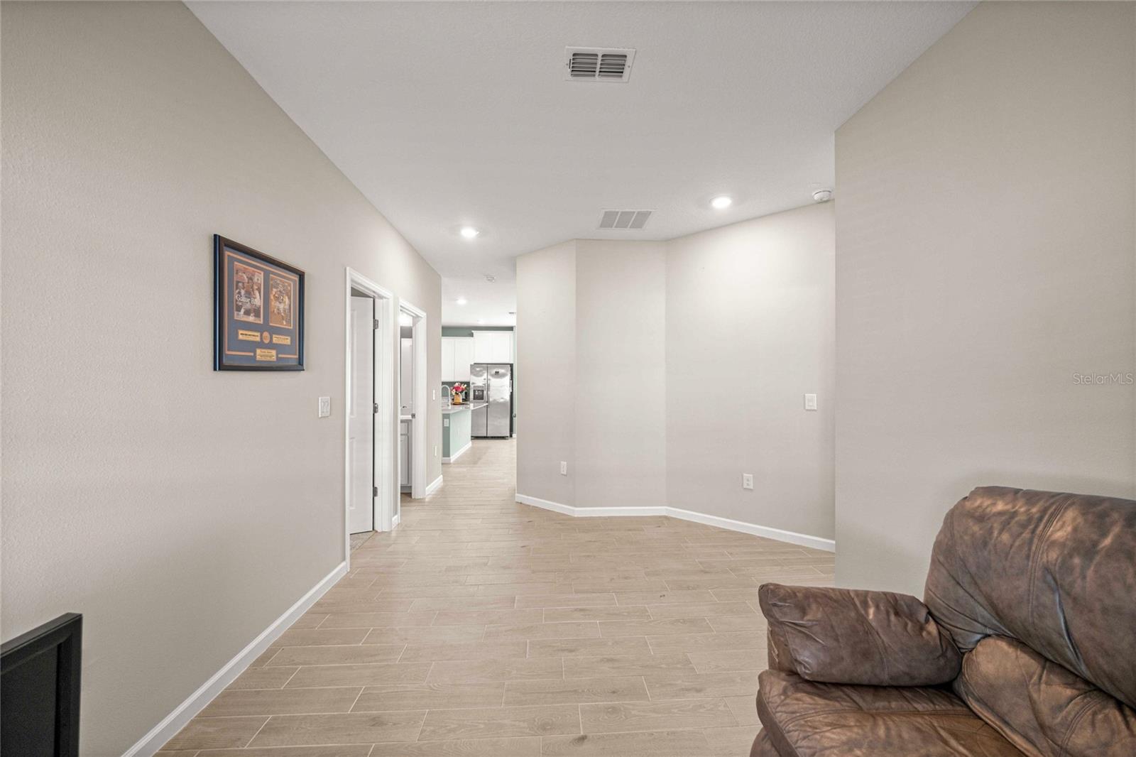 Image 21 of 47 For 1875 44th Court Road