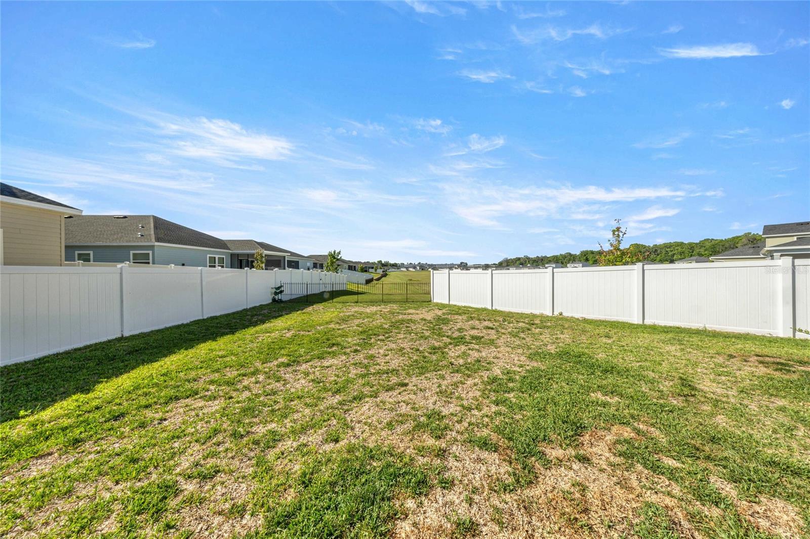 Image 29 of 47 For 1875 44th Court Road