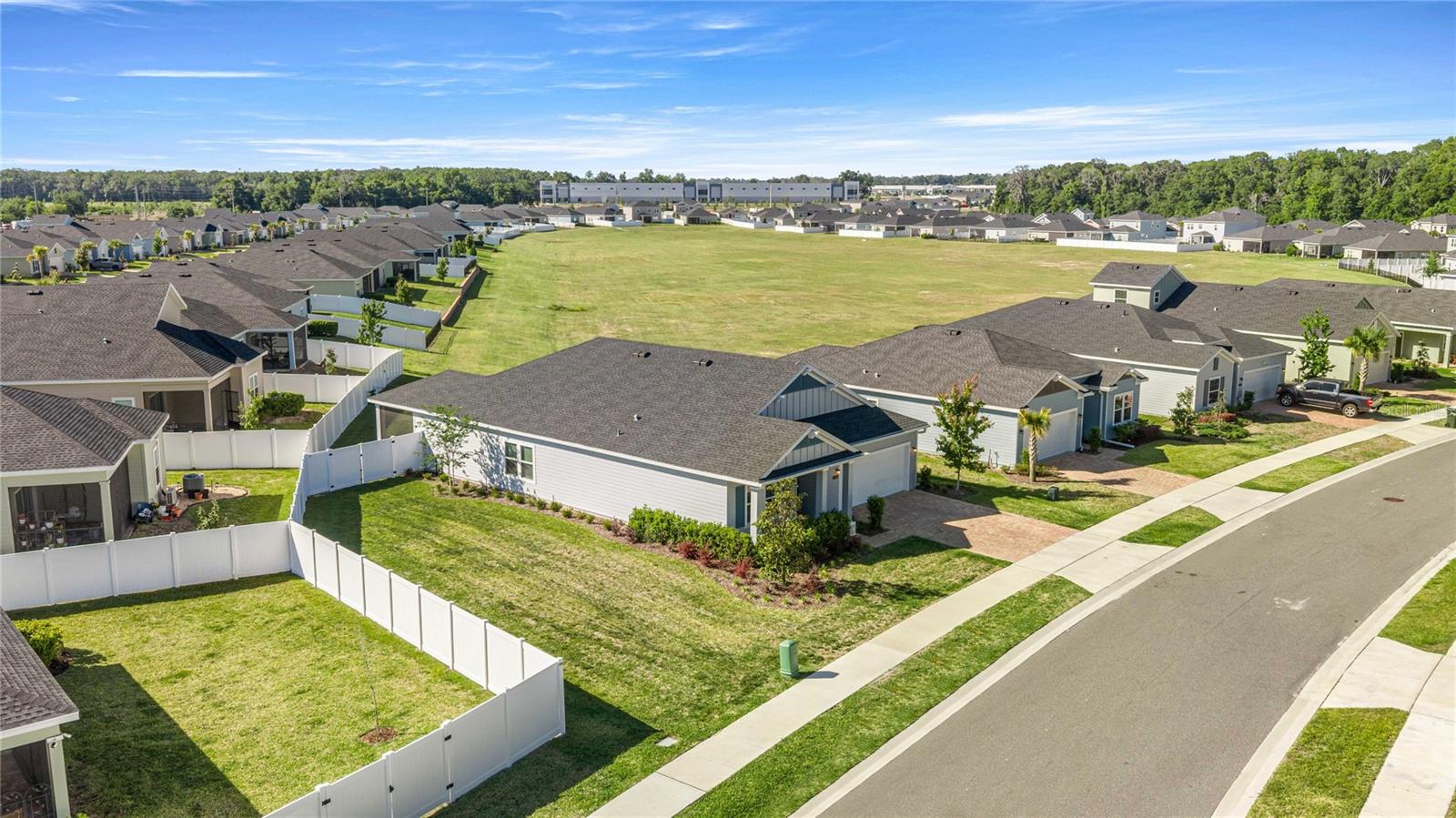 Image 35 of 47 For 1875 44th Court Road