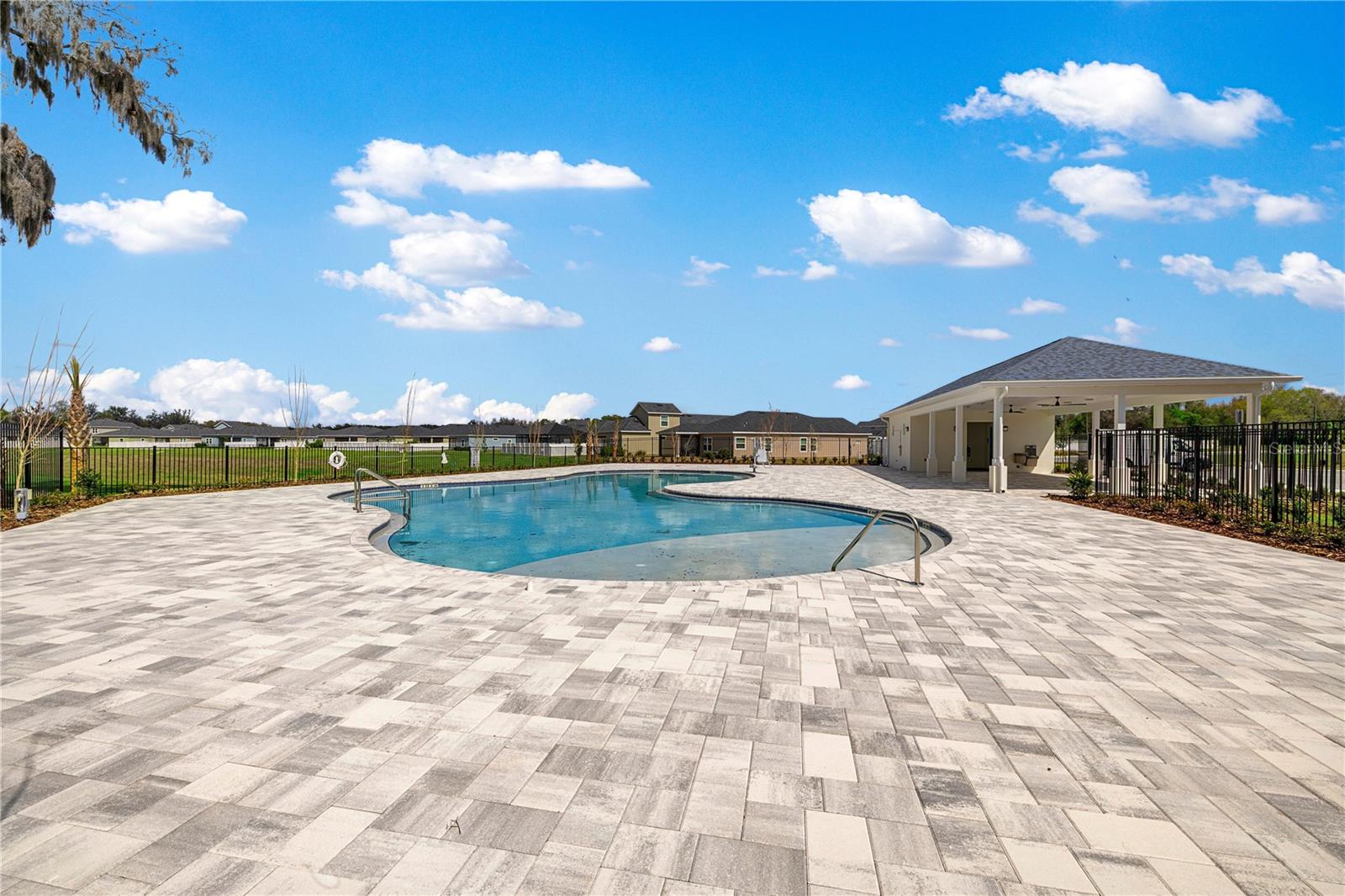 Image 39 of 47 For 1875 44th Court Road