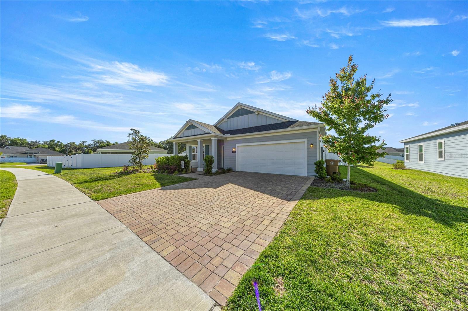 Image 4 of 47 For 1875 44th Court Road