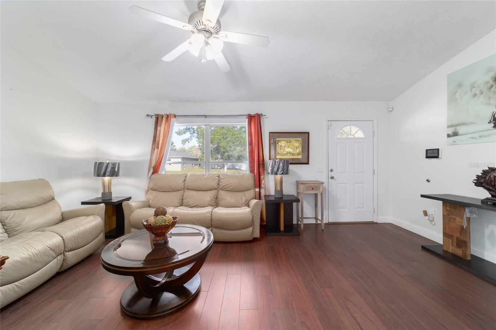 Image 13 of 49 For 33 Pecan Run Pass