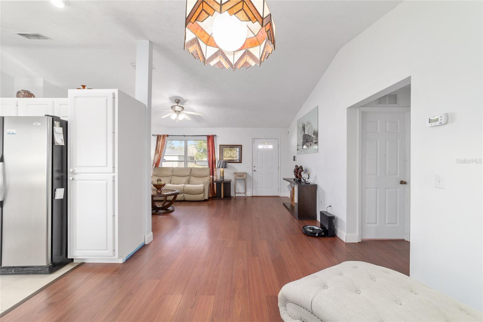 Image 21 of 49 For 33 Pecan Run Pass