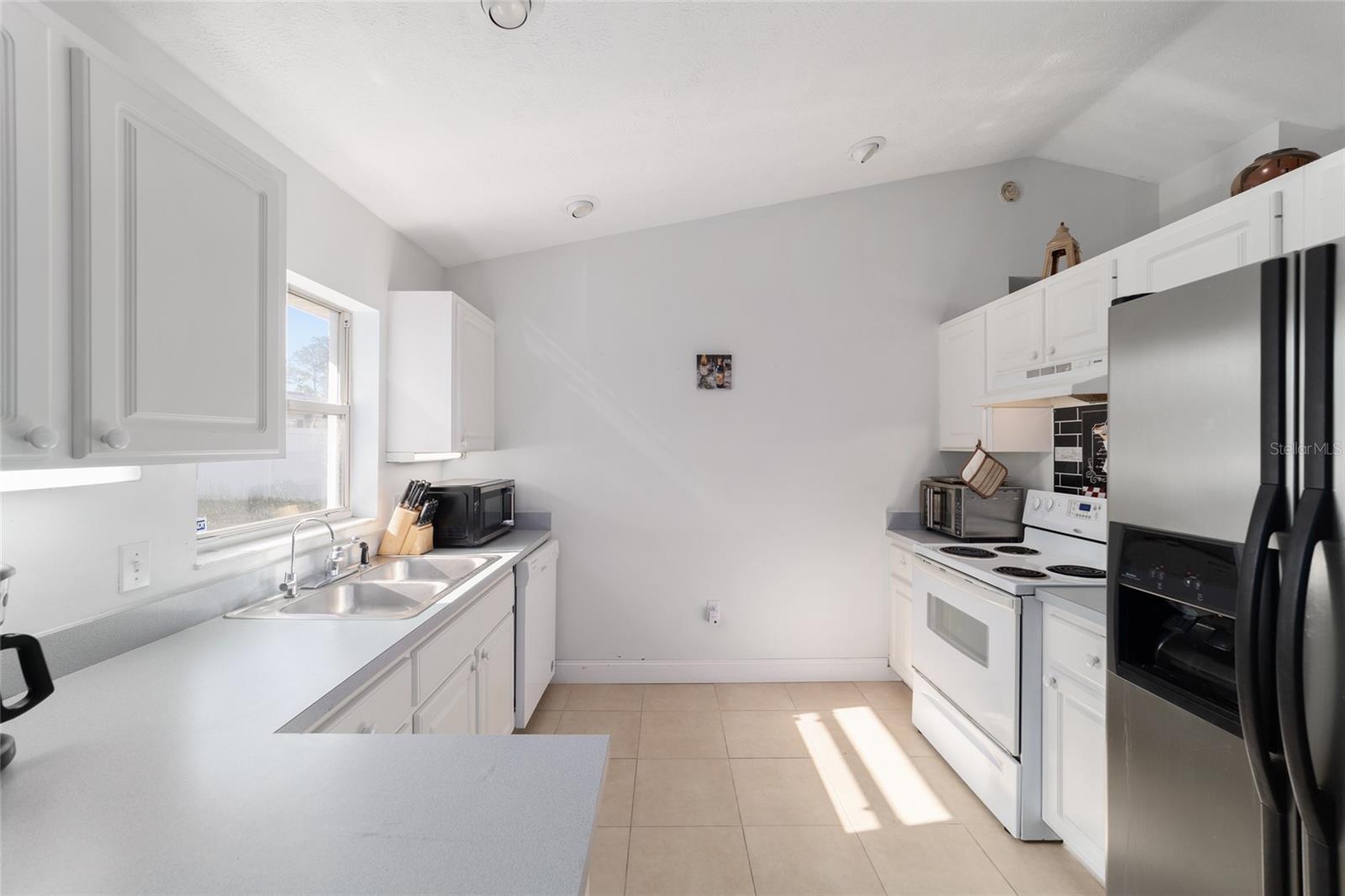 Image 24 of 49 For 33 Pecan Run Pass