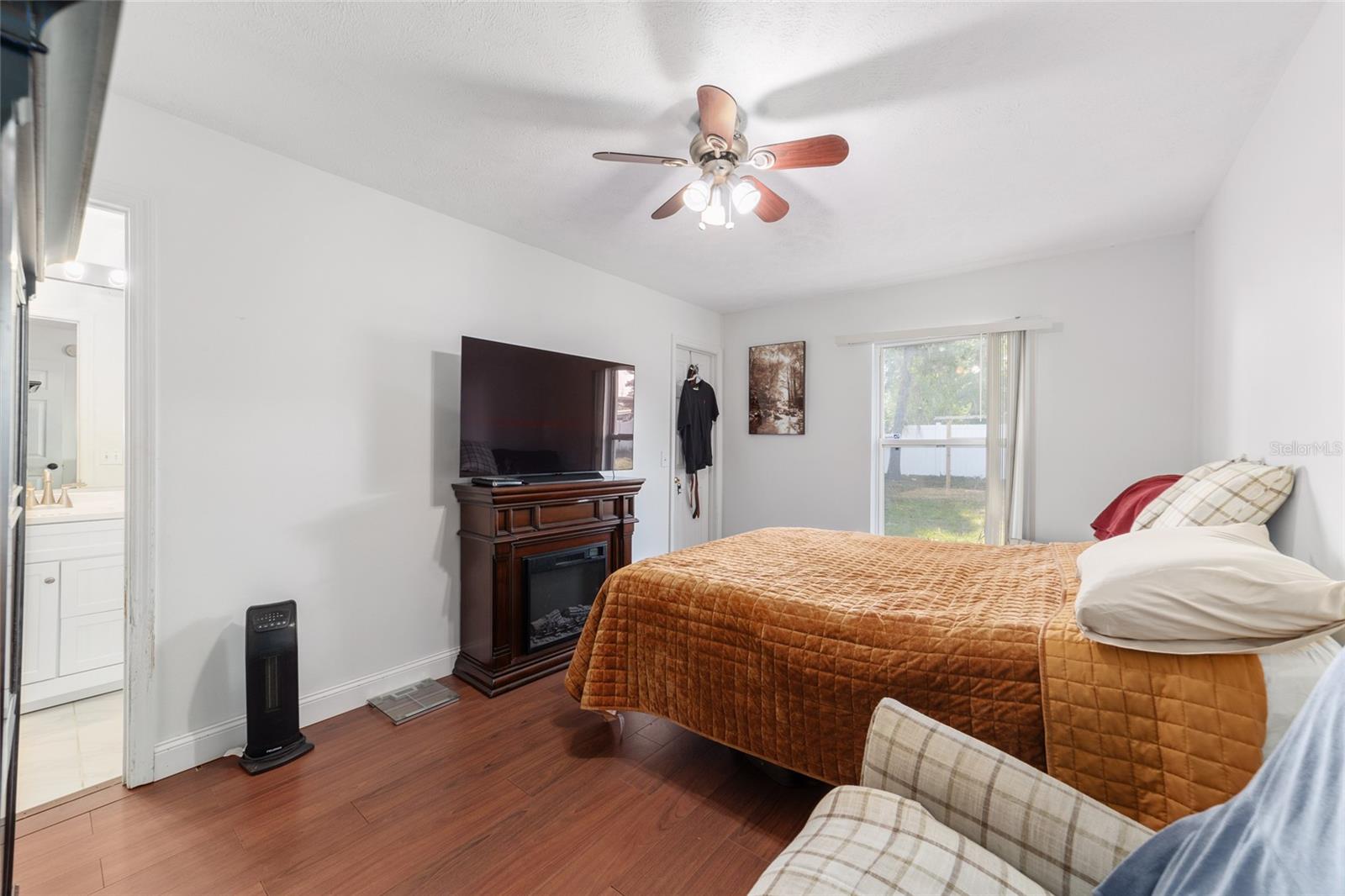 Image 29 of 49 For 33 Pecan Run Pass