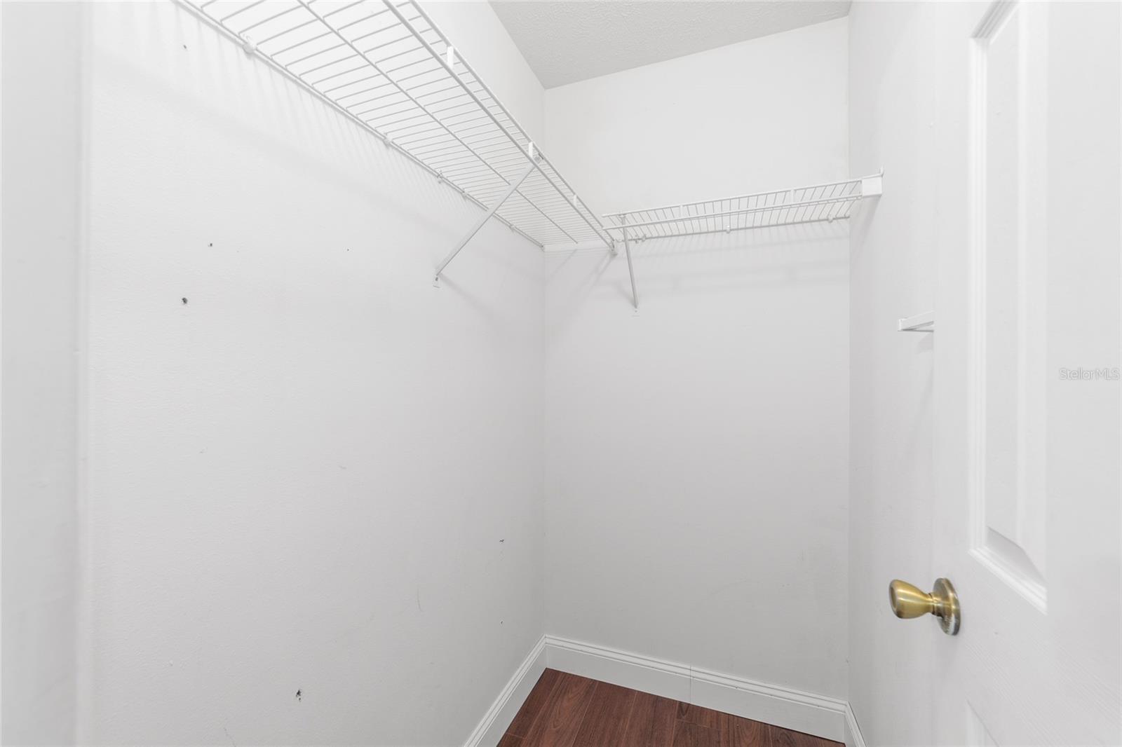 Image 38 of 49 For 33 Pecan Run Pass