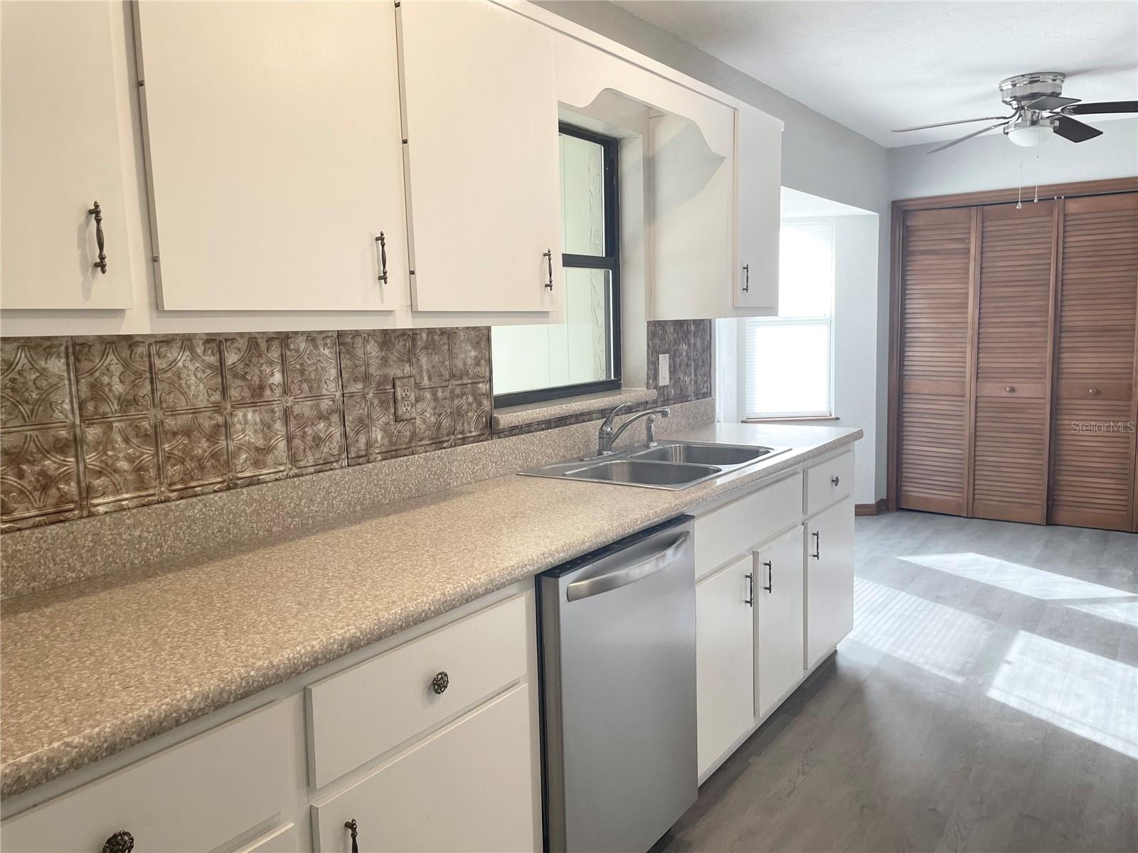 Image 6 of 29 For 4440 62nd Street