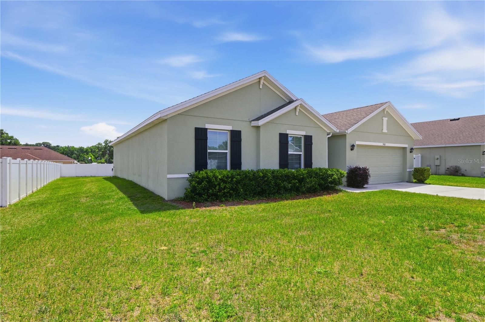 Image 3 of 28 For 3902 99th Street