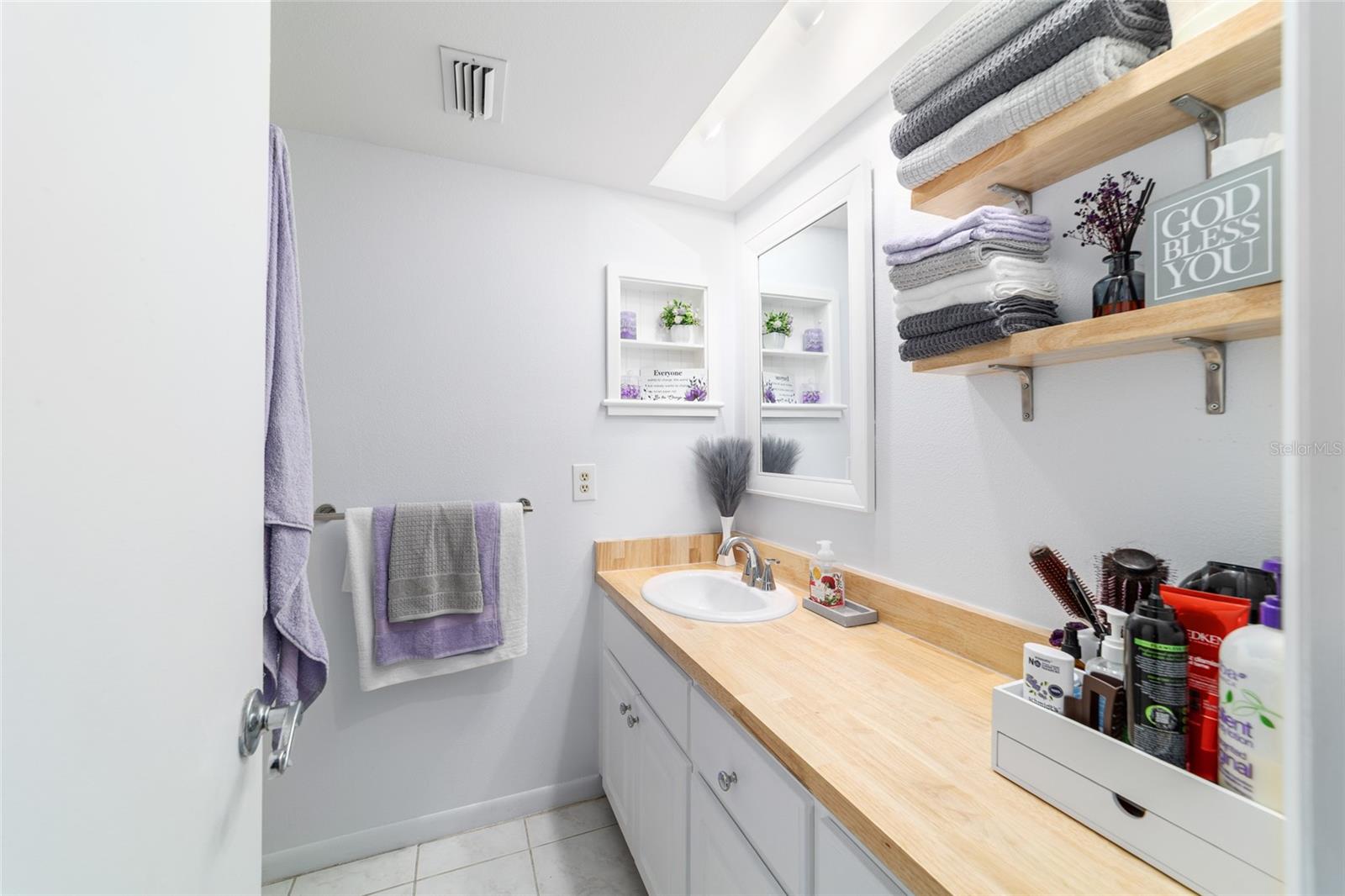 Image 24 of 38 For 2845 32nd Avenue B3