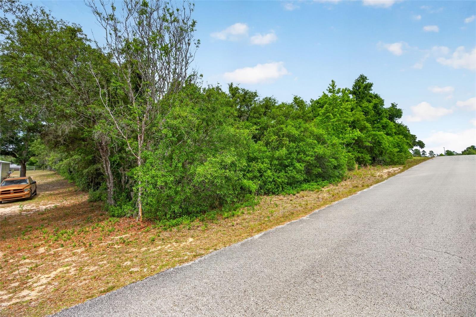 Image 3 of 15 For 1642 Valerie Point