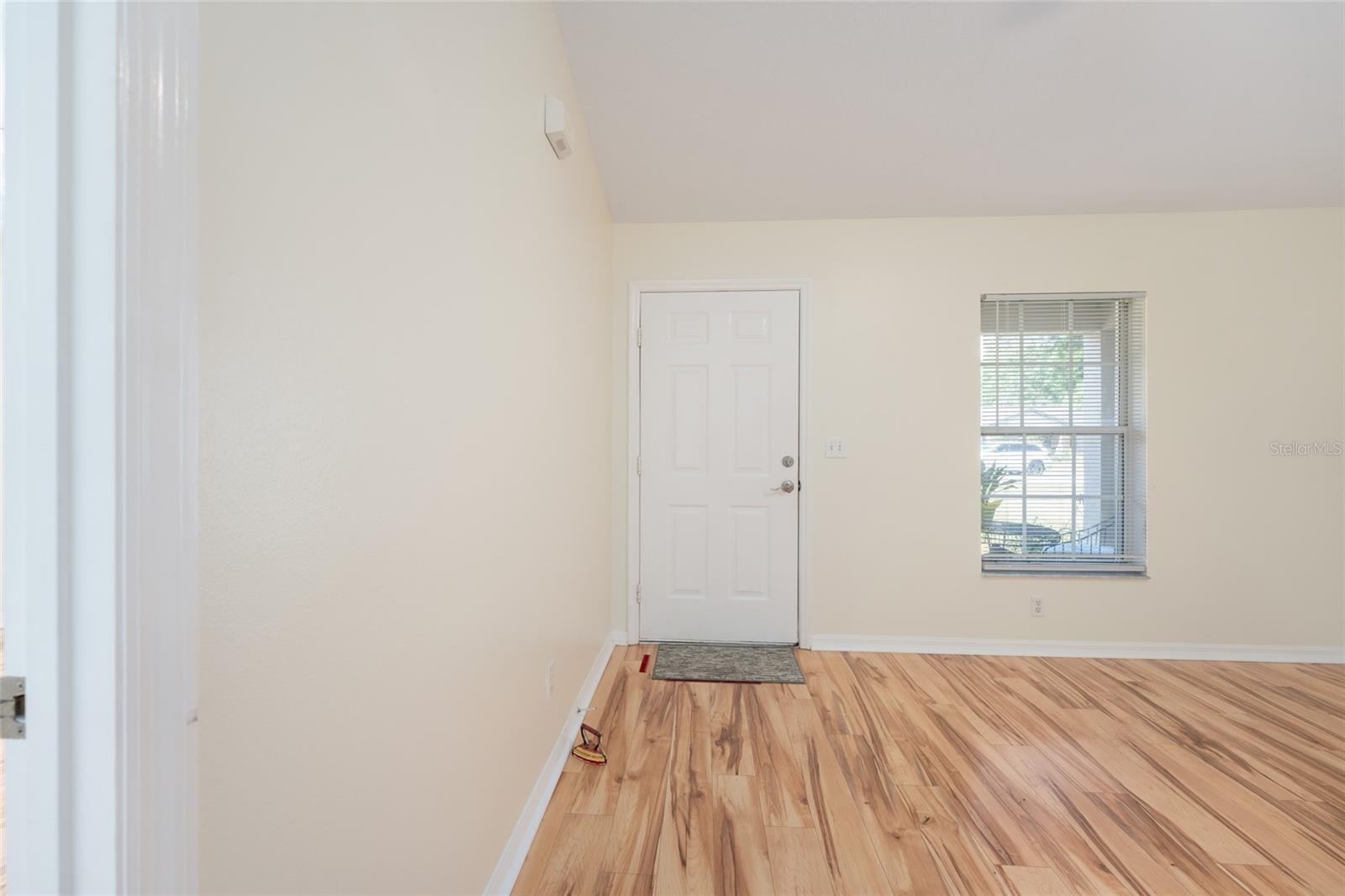 Image 6 of 31 For 1868 127th Place