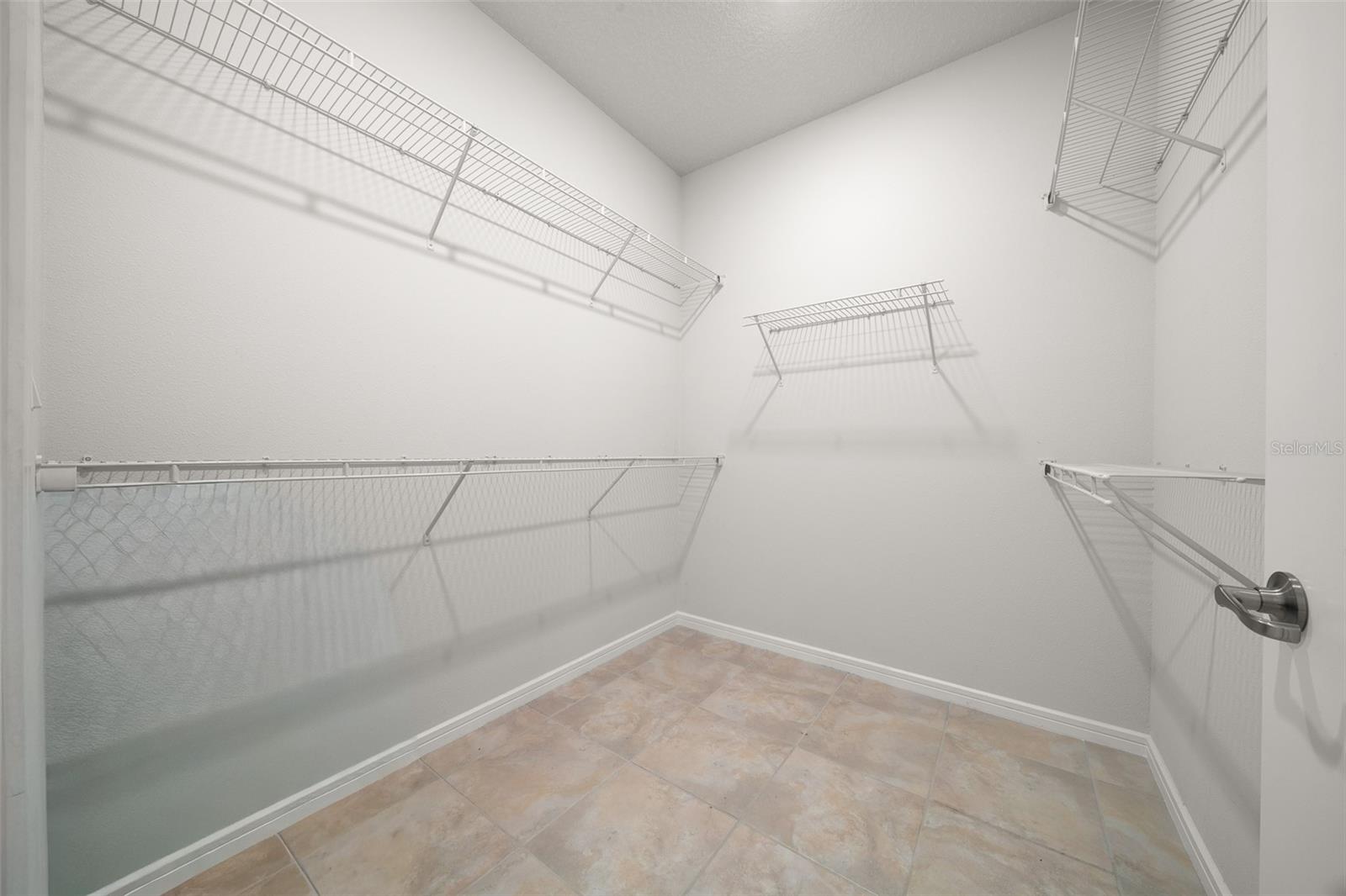 Image 15 of 32 For 5947 93rd Circle