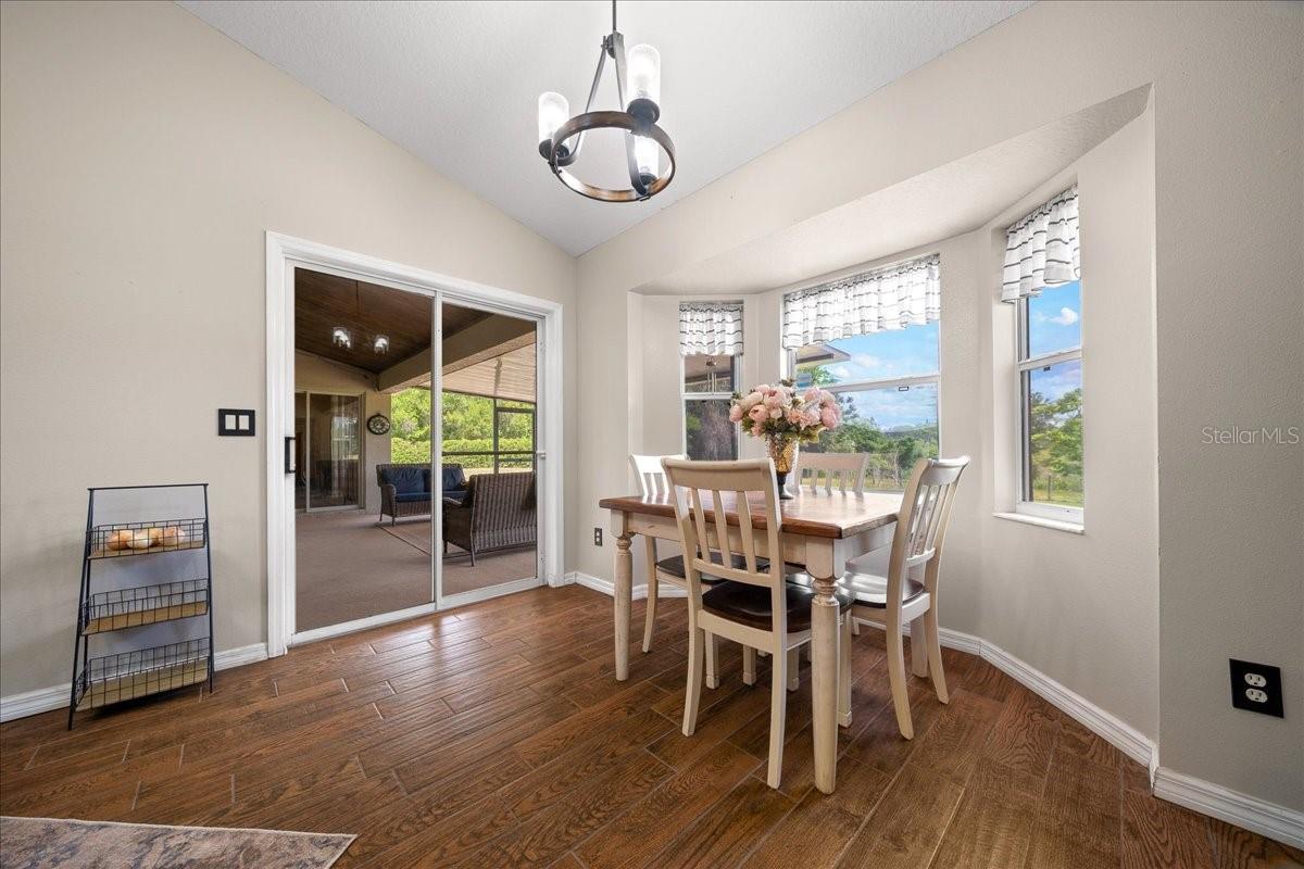 Image 11 of 56 For 11985 123rd Avenue