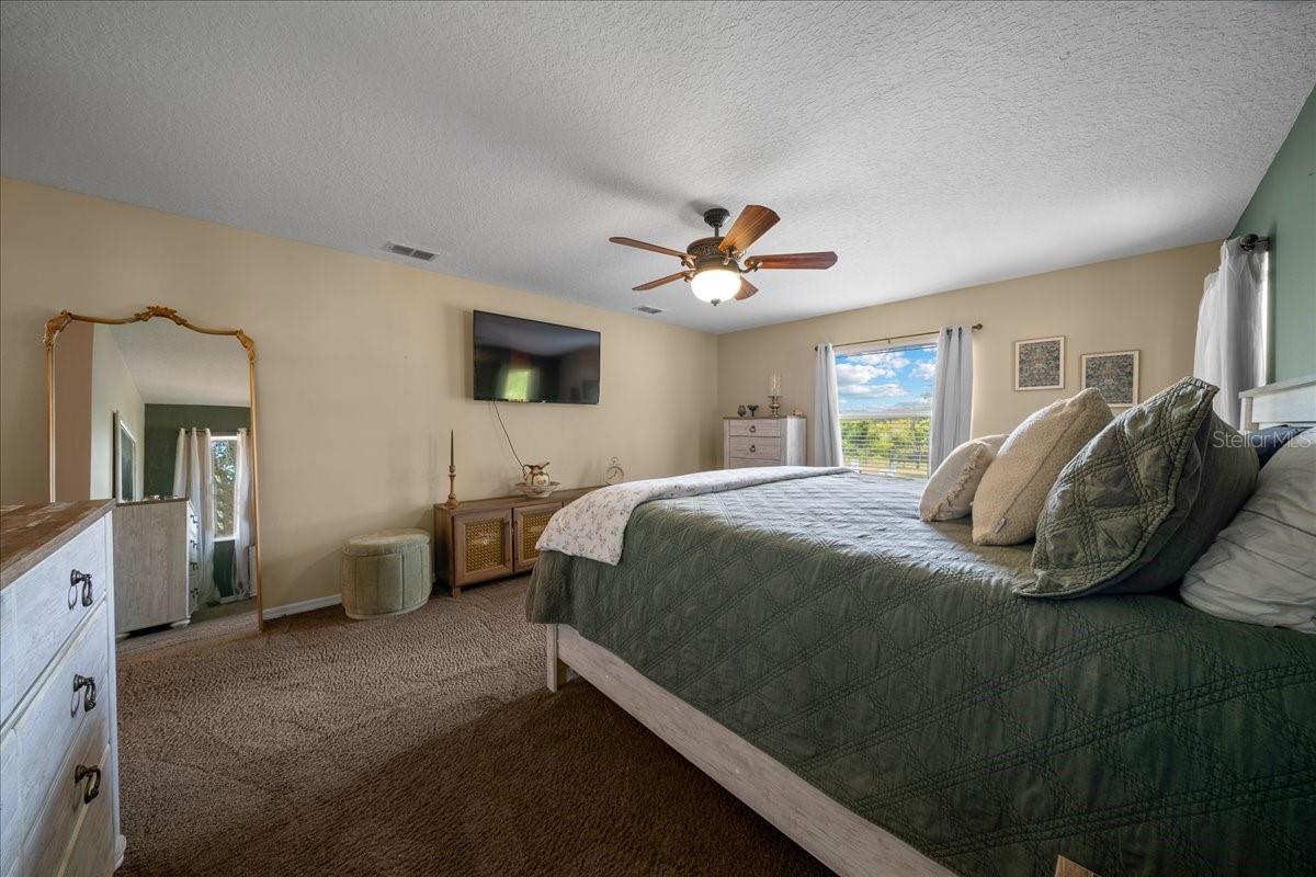 Image 18 of 56 For 11985 123rd Avenue