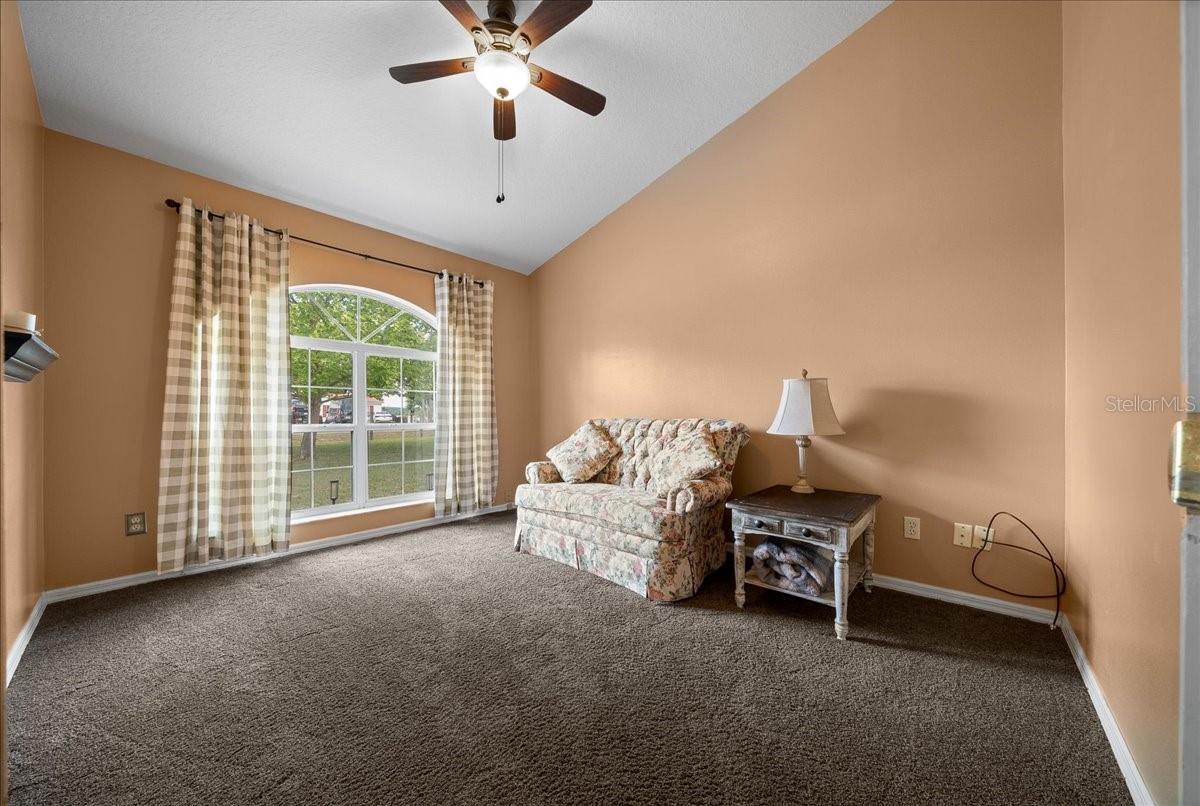 Image 24 of 56 For 11985 123rd Avenue