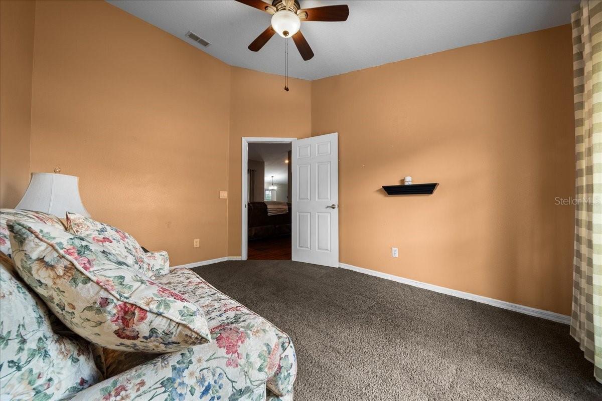 Image 25 of 56 For 11985 123rd Avenue