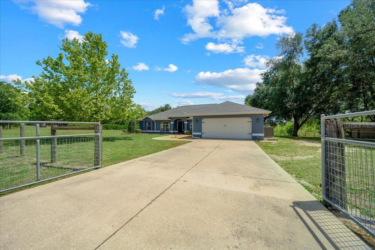 Image 3 of 56 For 11985 123rd Avenue