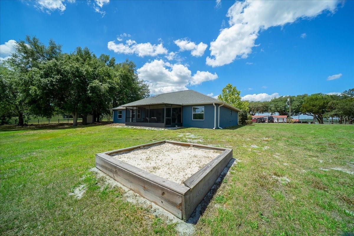 Image 38 of 56 For 11985 123rd Avenue