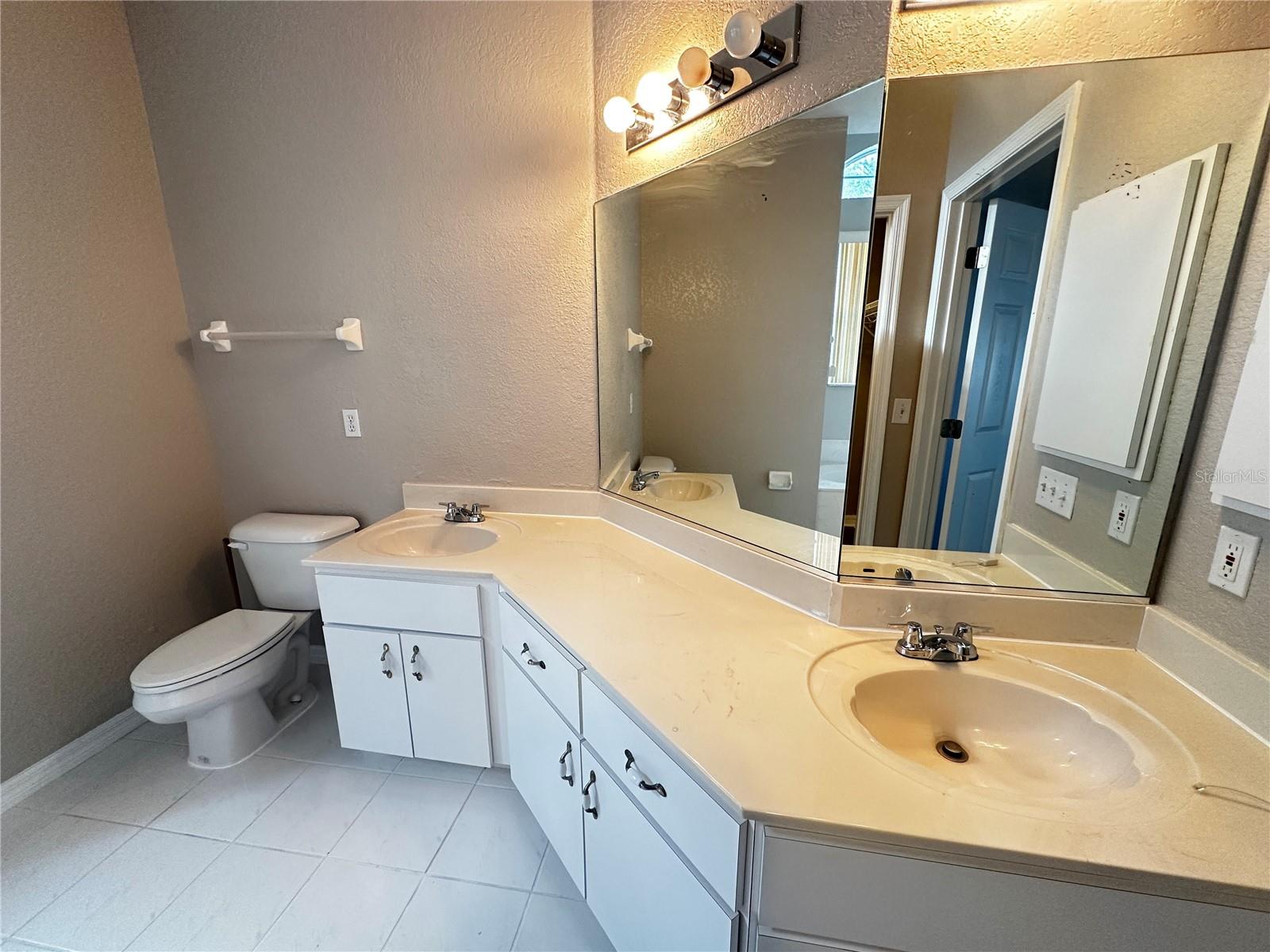 Image 17 of 28 For 10061 74th Terrace