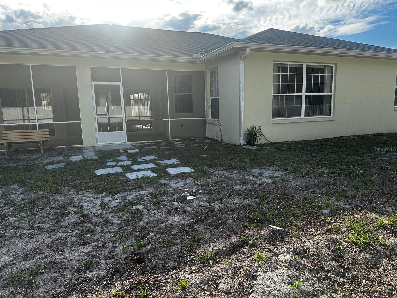 Image 5 of 28 For 10061 74th Terrace