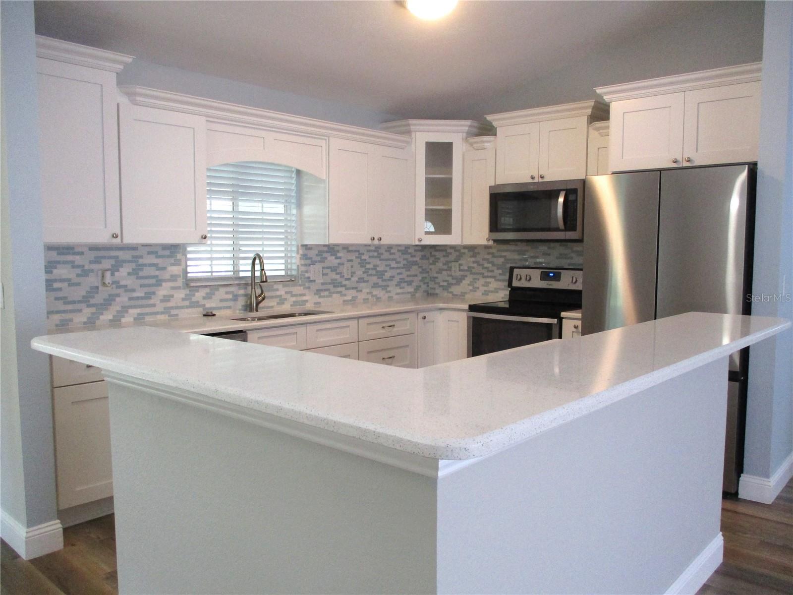 Image 10 of 75 For 11565 138th Place