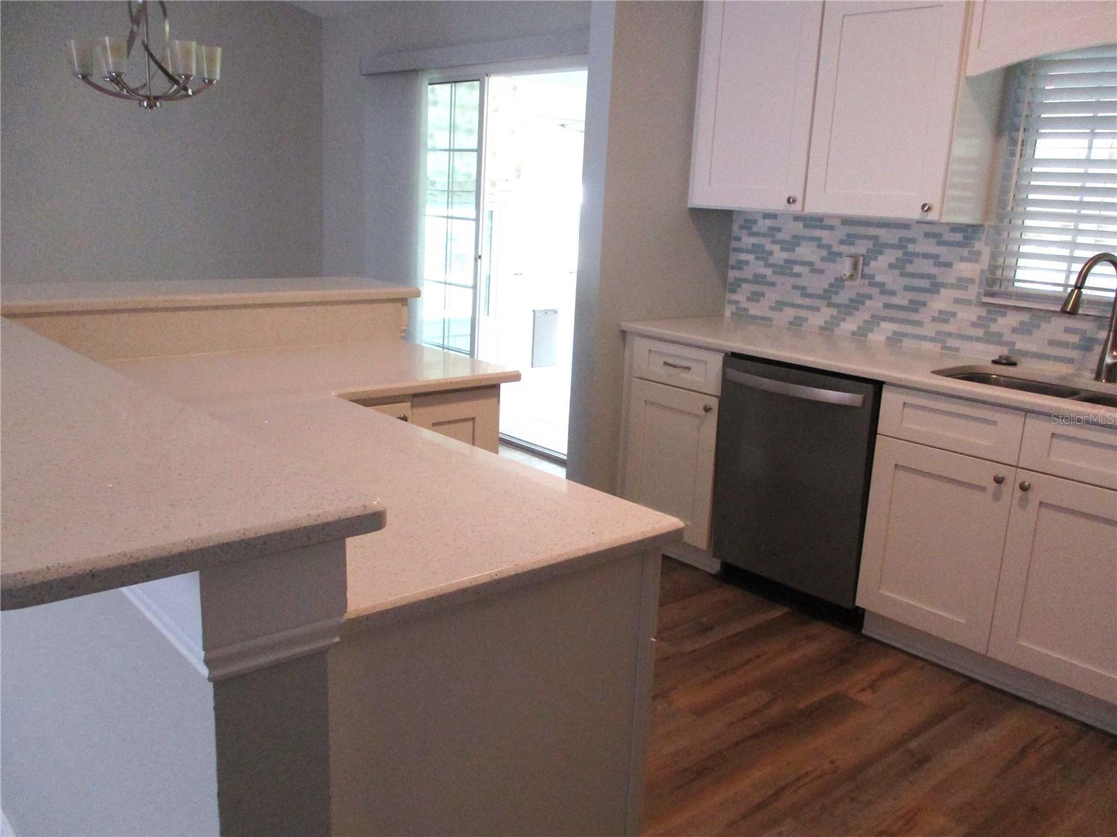 Image 12 of 75 For 11565 138th Place