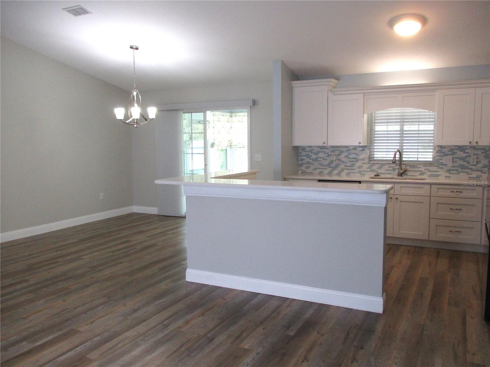 Image 14 of 75 For 11565 138th Place