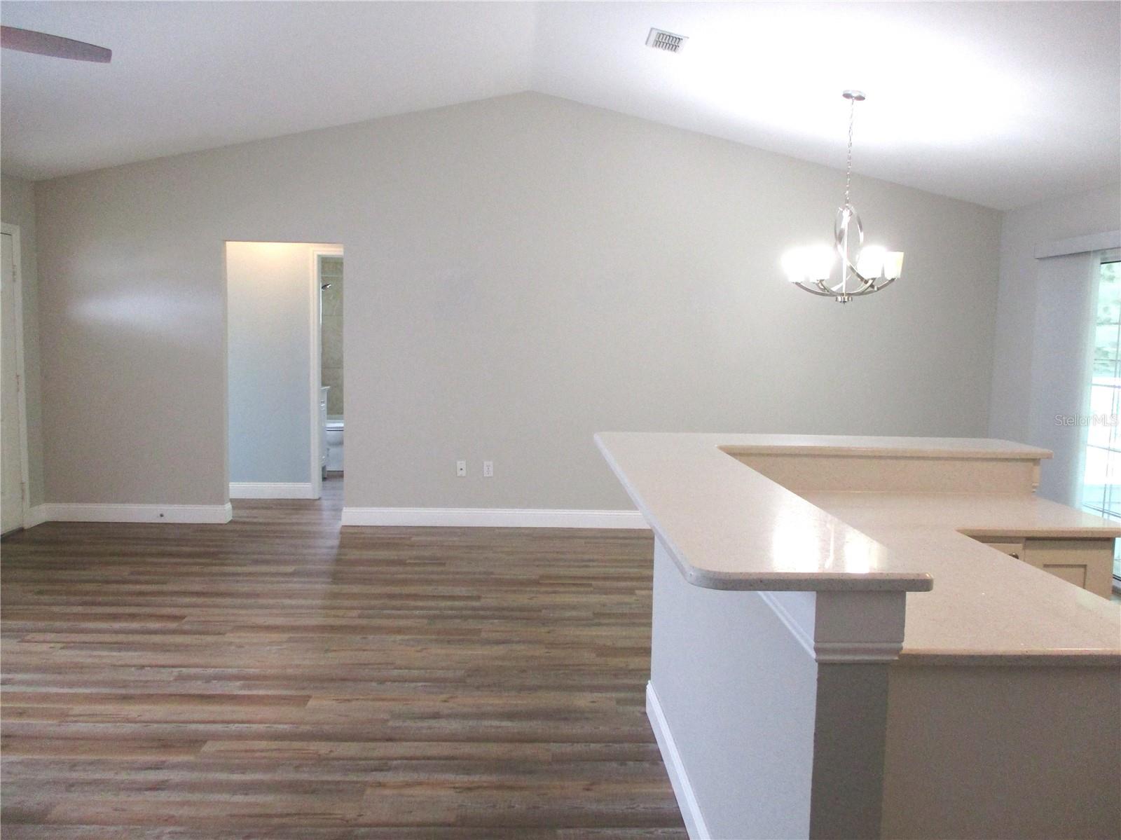 Image 15 of 75 For 11565 138th Place