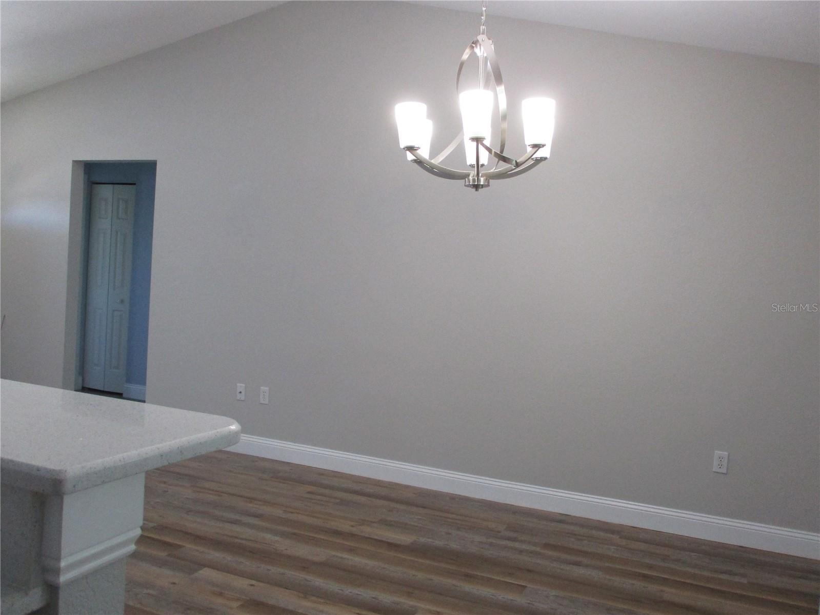 Image 17 of 75 For 11565 138th Place