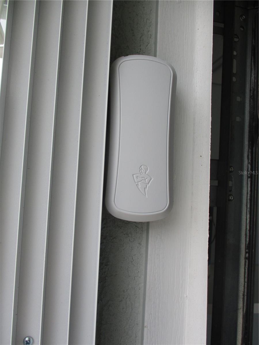 Image 43 of 75 For 11565 138th Place