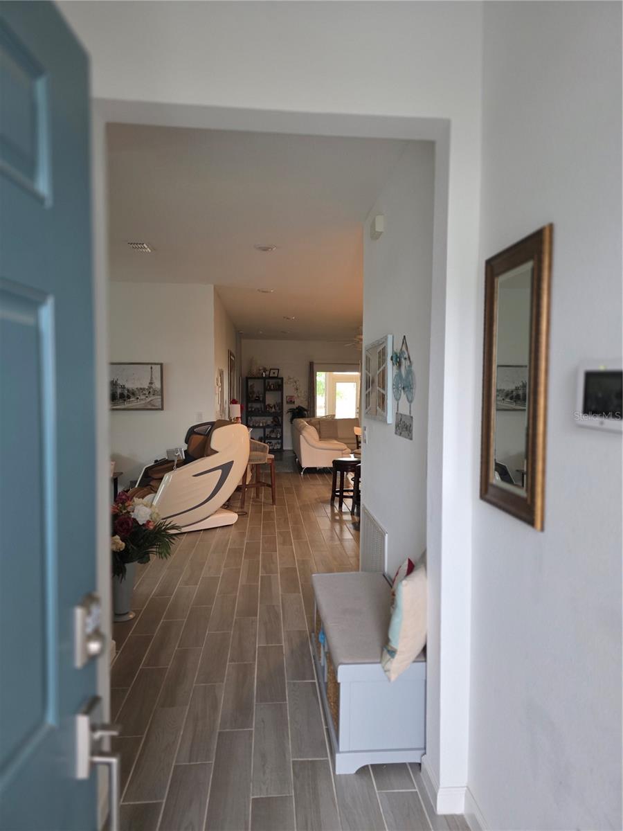 Image 11 of 28 For 7875 74th Loop