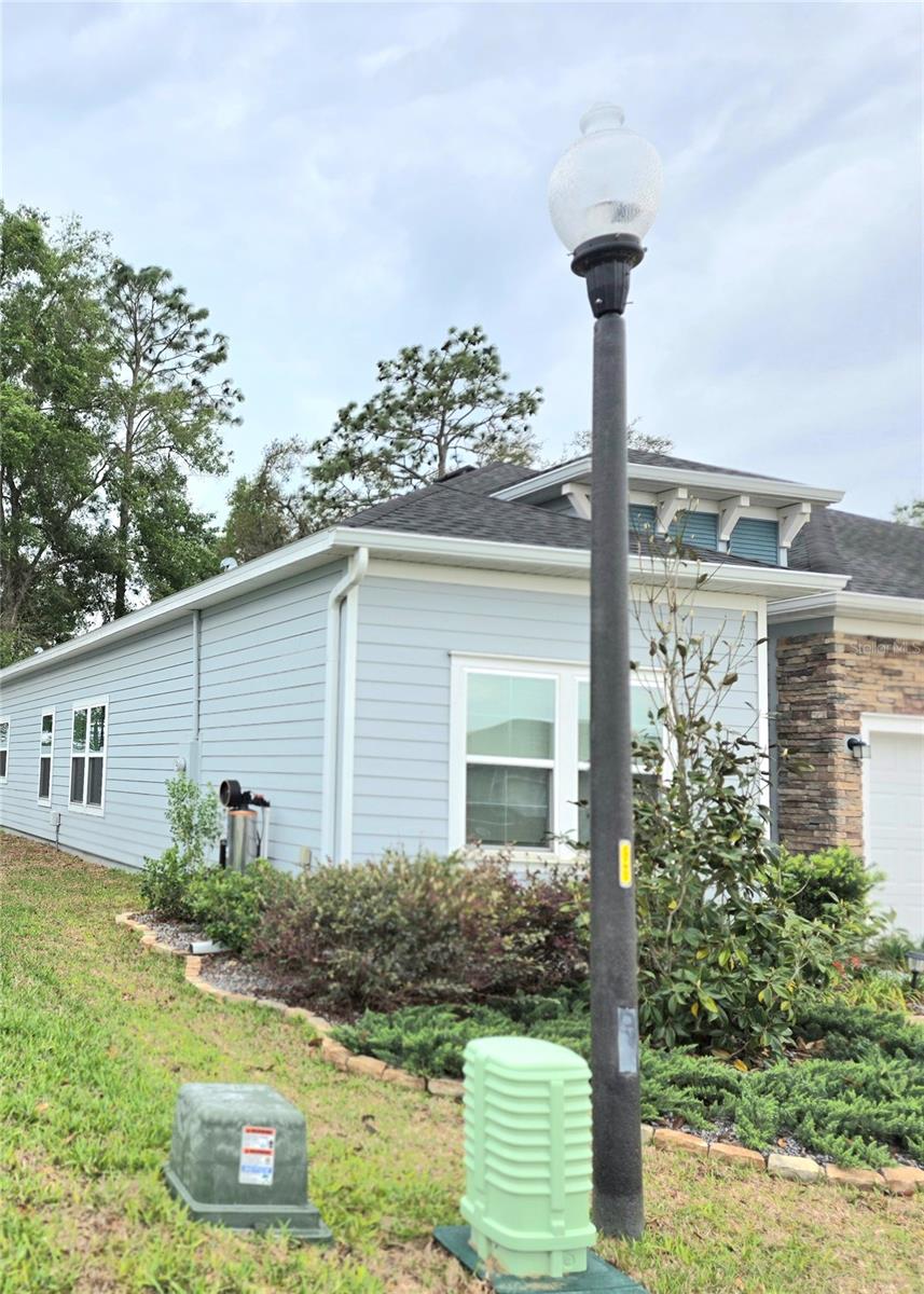 Image 6 of 28 For 7875 74th Loop