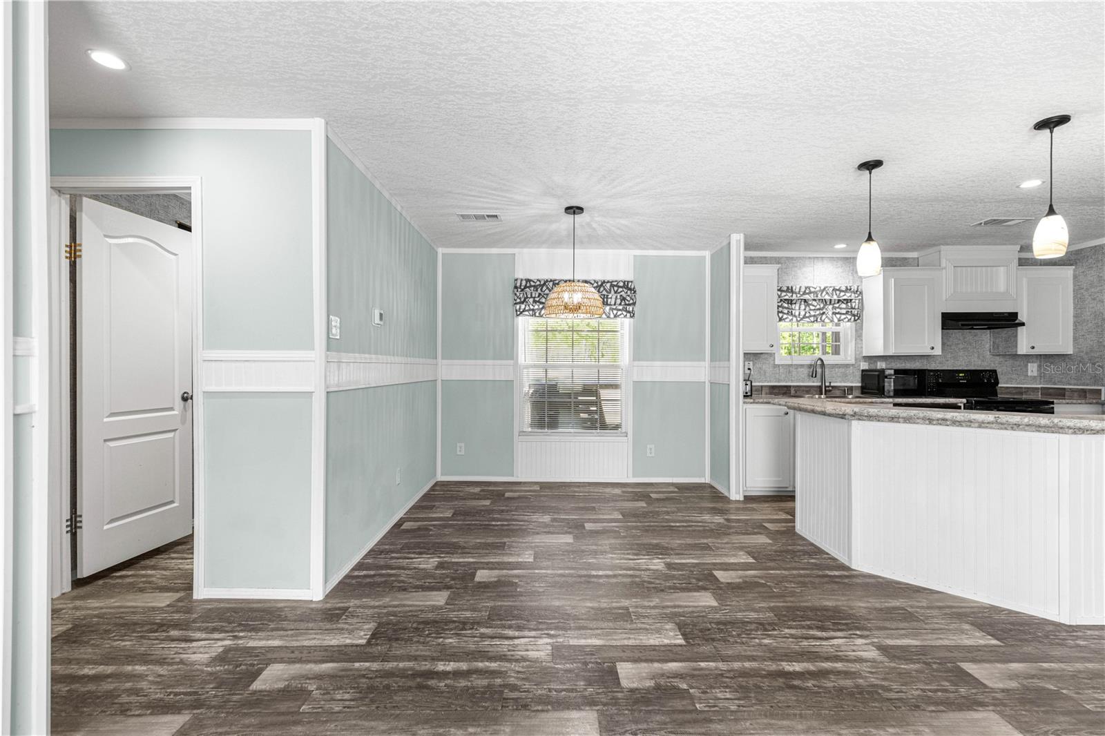 Image 12 of 71 For 4146 186th Court