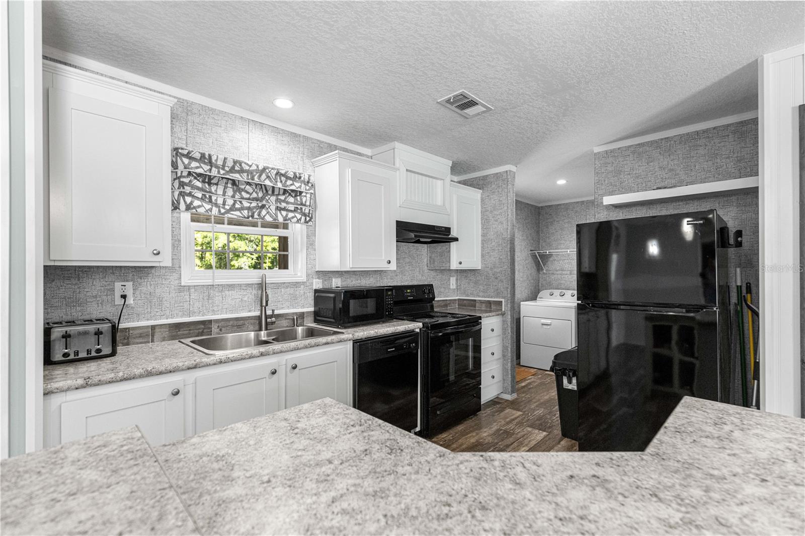 Image 16 of 71 For 4146 186th Court