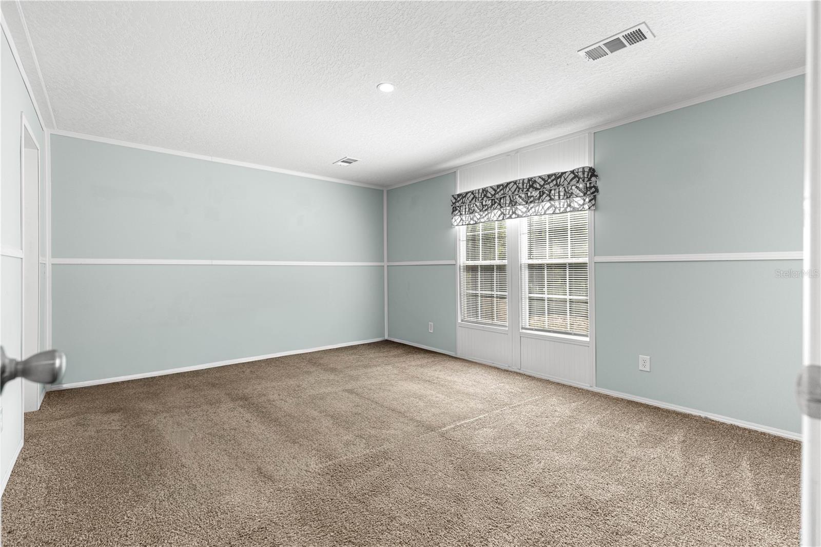 Image 21 of 71 For 4146 186th Court