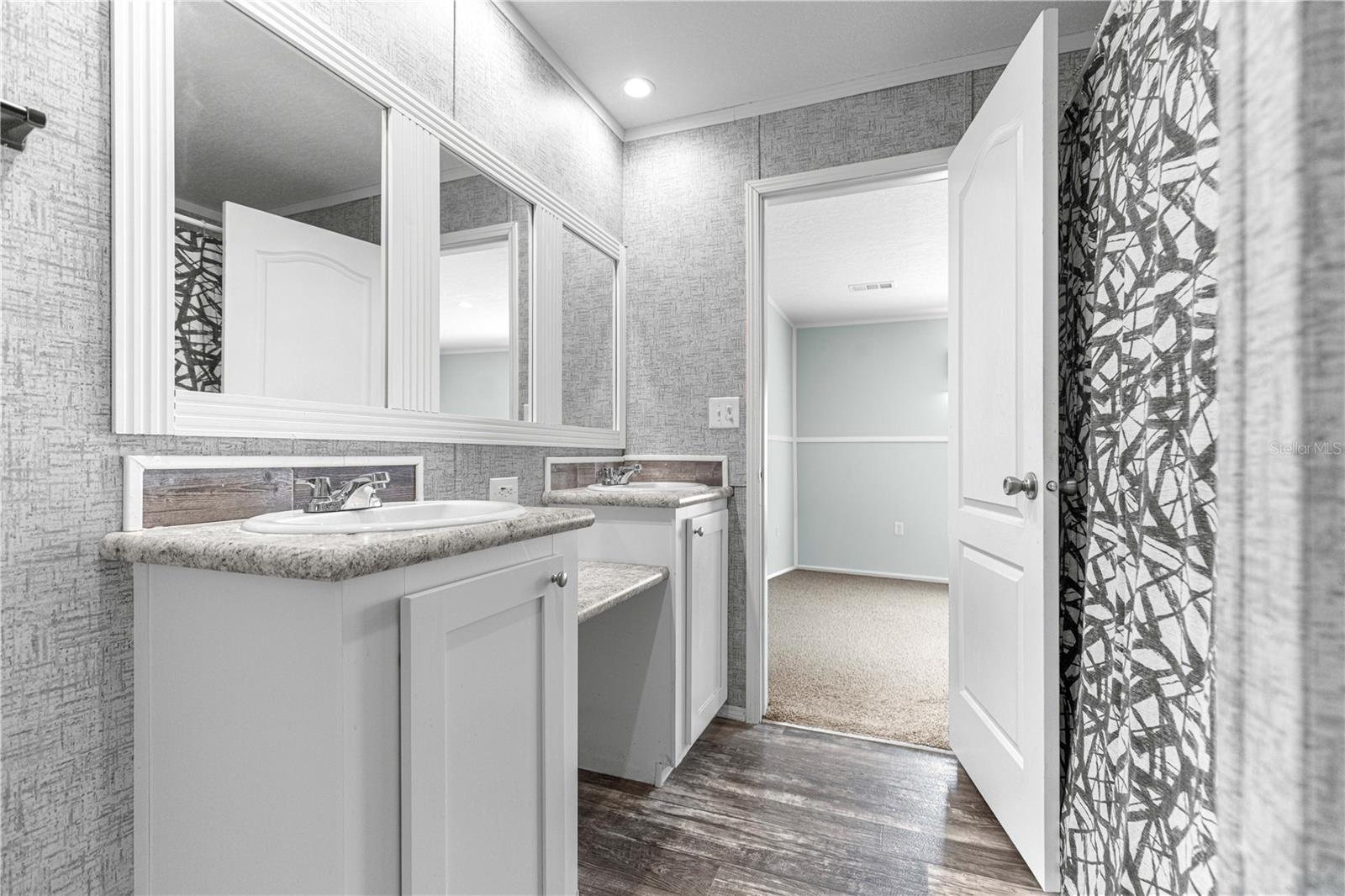 Image 25 of 71 For 4146 186th Court