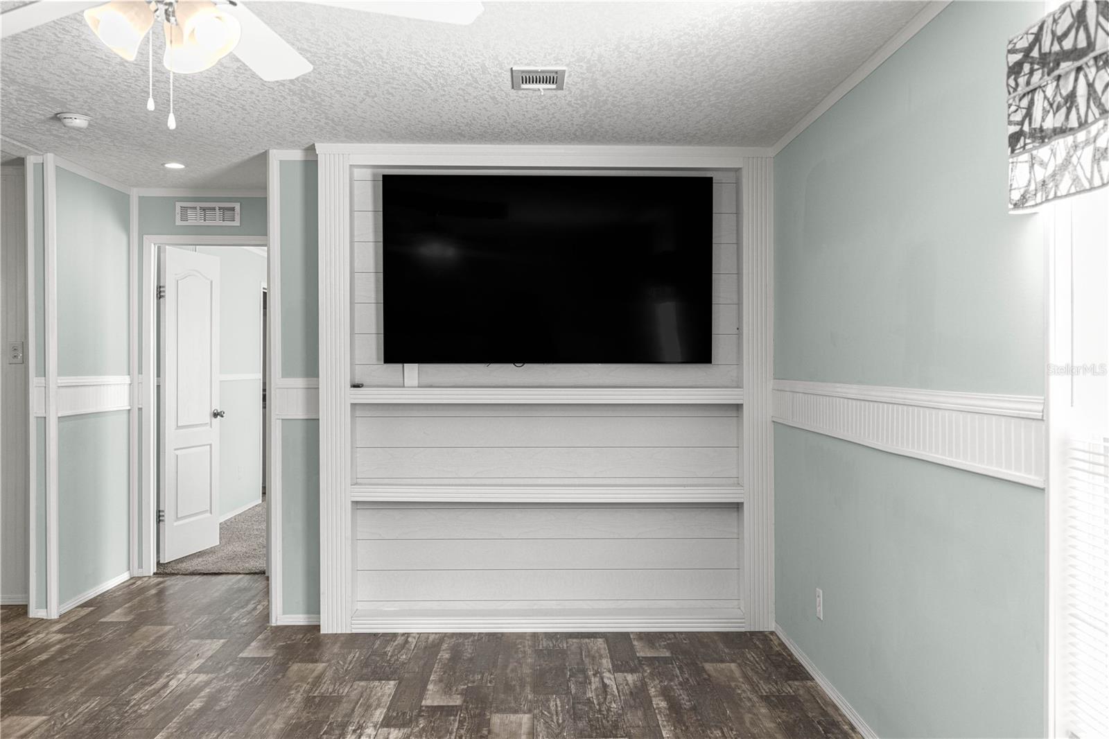 Image 9 of 71 For 4146 186th Court