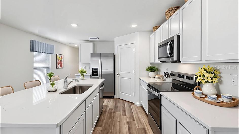 Listing photo id 1 for 11499 Memorial Drive